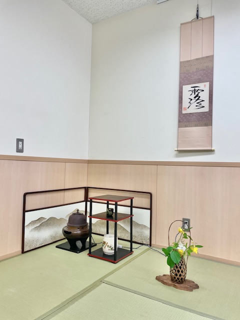 ����Ɓ�����