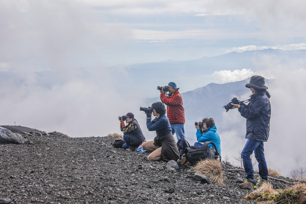 �y�x�m�z�f�W�^����჌�t