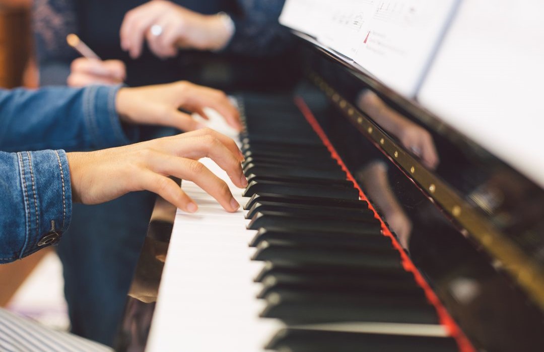 �N���V�b�N�s�A�m���l��