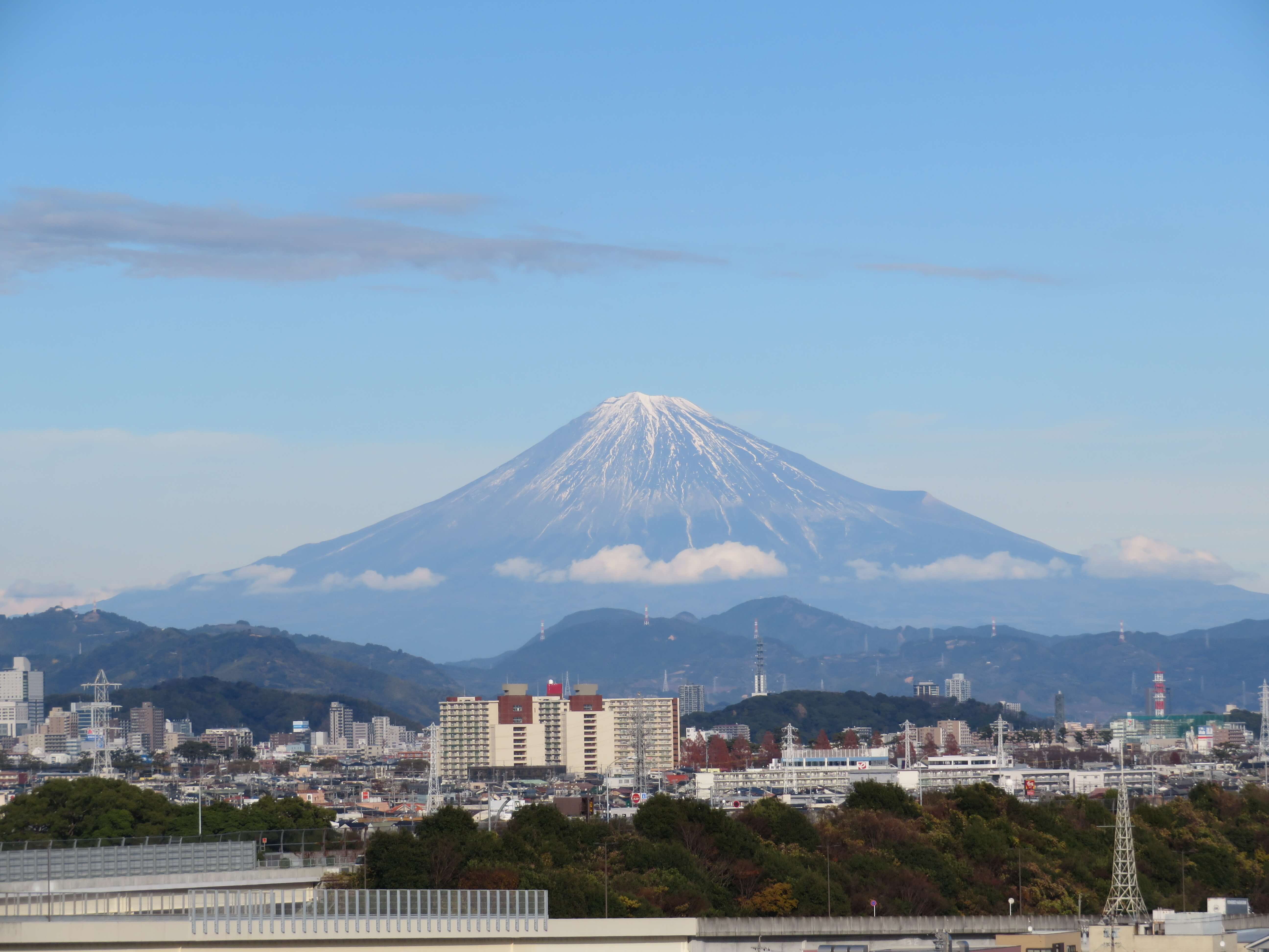 4���������n�߂�R�o�����