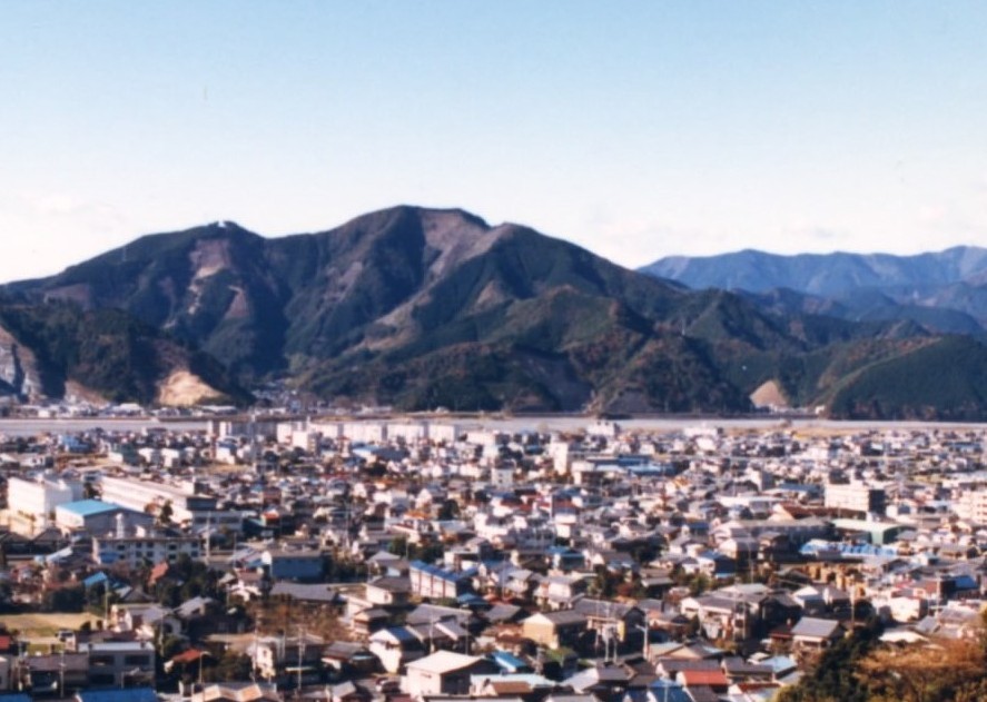 �R��T�K�`���{��`